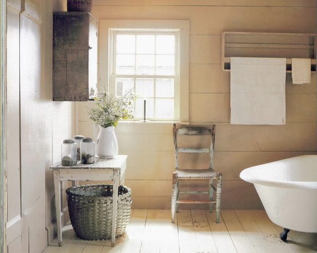 Krzesło w łazience – stylowy i funkcjonalny dodatek